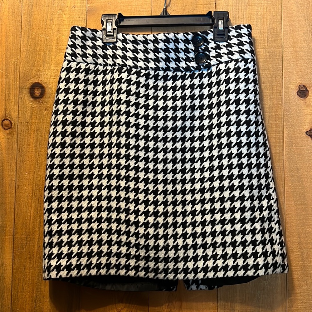 Ann Taylor skirt‎
